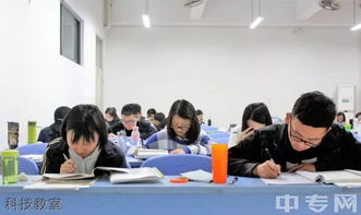 2019重慶科技職業(yè)學院成績查詢、錄取查詢與信息技術(shù)咨詢指南